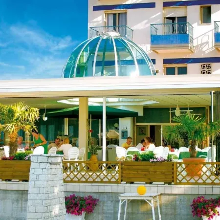 Hotel la Brezza Frontemare