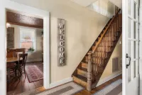 The Stagecoach Inn Bed & Breakfast and Five20 Social Stop Hotels in Cedarburg