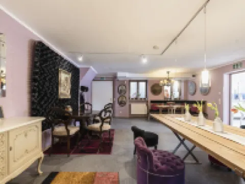 วิลล่า ฟันตาเซีย บัดเจ็ต บูตีค โรงแรม โรงแรมในฟึสเซิน