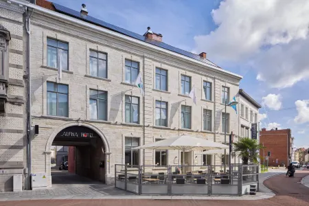 Alpha Hotel and Aparthotel Отели в г. Линтер