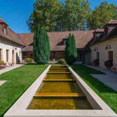 Hotel le Clos de La Vouge Hotel Exterior