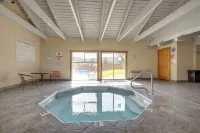 Cozy Condo Near Golf, 7 Mi to Big Sky Resort! - Bathtub