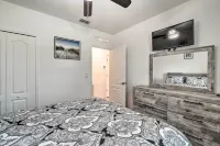 Sunny Abode < 1 Mi to Peace River Preserve! - parking