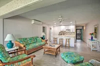 Beachfront St Croix Condo w/ Pool + Lanai!