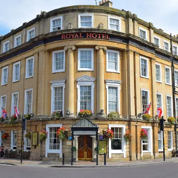 Royal Hotel