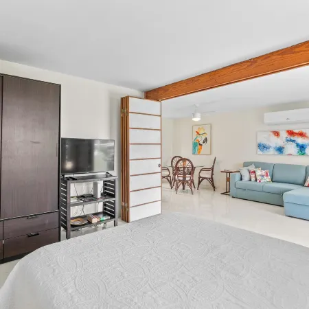 Playas Del Yunque Condo: Pool & Beach Access