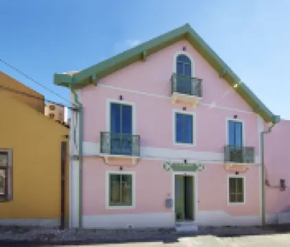 Sintra Green Chalet Bed & Breakfast