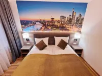 Hotel Frankfurt Messe Hotels near Bockenheim