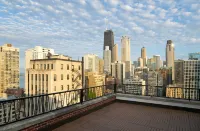 The Chicago Hotel Collection - Ambassador Gold Coast - Scenic