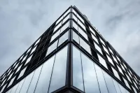 Q Hotel Plus Wrocław Bielany فنادق في Gmina KAty Wroclawskie