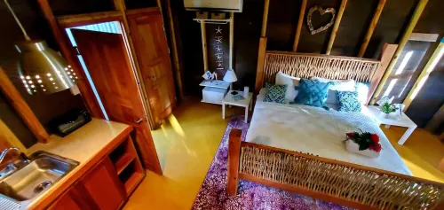 Bak A Yaad Overt Green Cottage