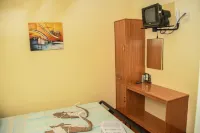 Bunga Prime Resort Hotels near Limpiado White Beach Resort