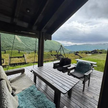 Cozy and family-friendly mountain cabin