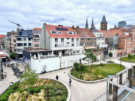 Getaway for two city center