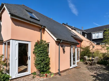 Cherry Tree Cottage Отели рядом с достопримечательностью «Парк»