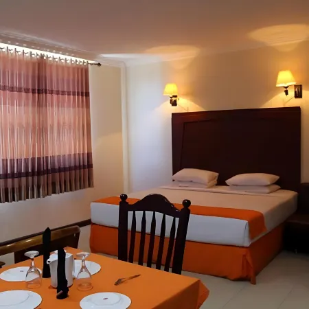 Hotel Dynasty