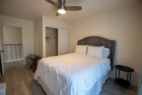 Near I5, Airport 安德森住宿飯店