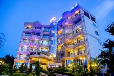 Martha Hotel Hotels near Unity Monument