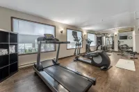 Best Western Hotel Brossard - Gym