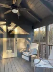 Private Cabin. 8 Mins from Clemson!!