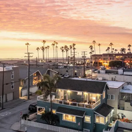 Sea Sight by AvantStay Walk to Newport Beach
