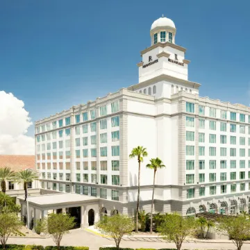 Renaissance Tampa International Plaza Hotel Отели рядом с достопримечательностью «Стадион «Реймонд Джеймс»»