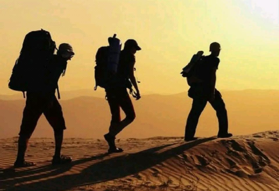 사막 캠프 조식