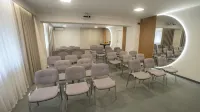 B&B Hotel Piotrków Trybunalski فنادق في Piotrkow Trybunalski