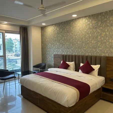 Soothing Stayz - Near Medanta the Medicity
