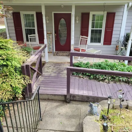 Charming 1-bedroom apartment in cool Garner, minutes from Raleigh