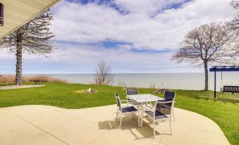 Waterfront Algoma Vacation Rental on Lake Michigan