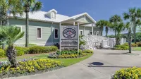 Beachfront Charm Meets Lake Life + Free Tickets: Dolphin Cruise & More! Hotels near Winn-Dixie