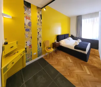 Prisma Rooms Hotels near Handmade