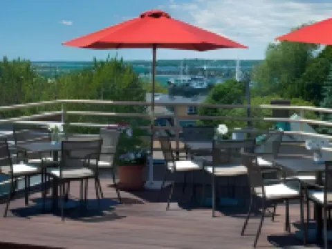 米爾街旅館 紐波特酒店