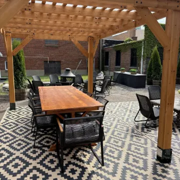 Luxury Awaits! 9,000 SF Mansion with 14 Bedrooms 5 Baths Theater Room Seats 20!
