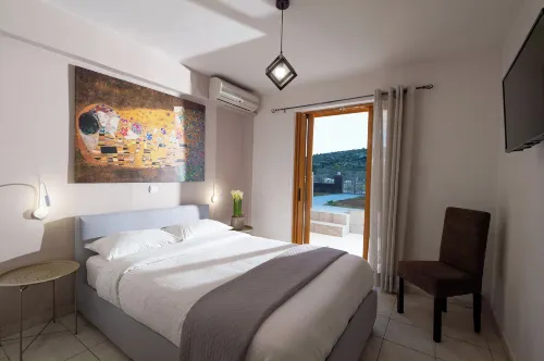 Stork Holiday Apartments - Garden & Sea View Hotels in Vivari