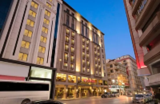 Ramada Hotel & Suites by Wyndham Adana Hotels near Ataturk Park