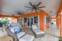 Waterfront Key Colony Beach, Pet-Friendly, Pool, Hot Tub, Deepwater 150 ft Dock