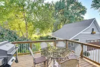 Walk to Spring Lake w/ Waterpark: Family Retreat! - WiFi