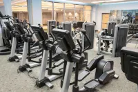 Radisson Plaza Hotel and Suites Kalamazoo - Gym