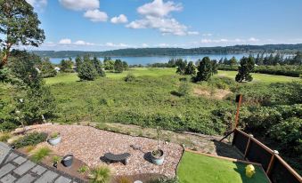 Fairway Harbor View by AvantStay Outdoor Oasis
