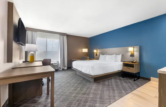 近I-57波旁舒適酒店