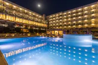 Ariti Grand Hotel - Pools