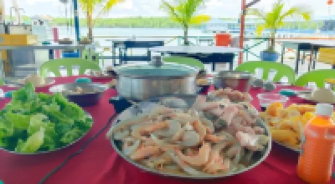 Sea Lion Hotel Pulau Ketam