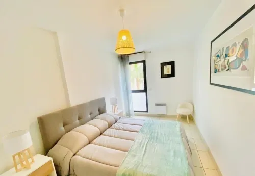 2-BEDROOM CITY CENTER APARTMENT FULLY EQUIPPED BALCONY ELEVATOR PRIVATE PARKING