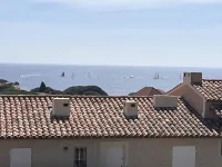 Incredible sea view-beach 300m away-pool-parking-fully renovated-2 bedrooms - Ocean View