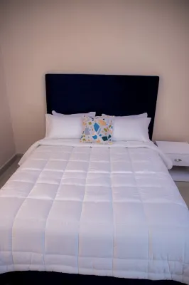 Welcome to Comfy Apartments where privacy and security are our top priority. Các khách sạn ở 