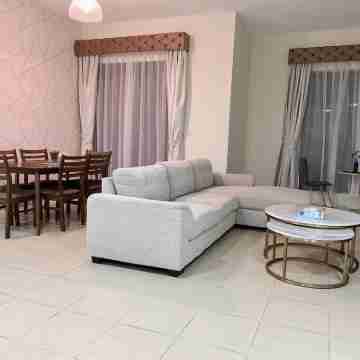 2201 Spacious Modern Family Apartment Others