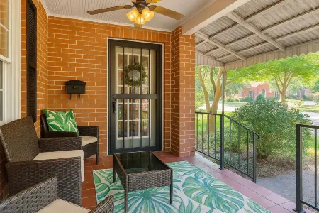 Modern Amenities in Picturesque Neighborhood - Charming Historic Retreat