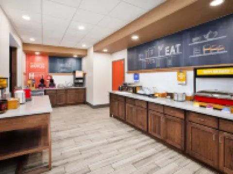 Hampton Inn Clinton Hotels in Clinton